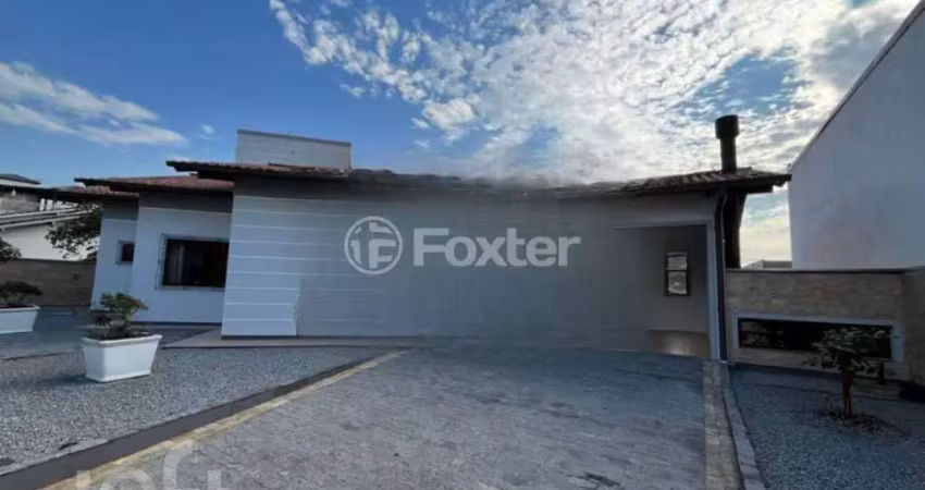 Casa com 2 quartos à venda na Rua Lauro Rosar, 100, Aririu, Palhoça
