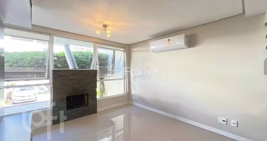 Casa em condomínio fechado com 3 quartos à venda na Rua Conselheiro Xavier da Costa, 3428, Ipanema, Porto Alegre