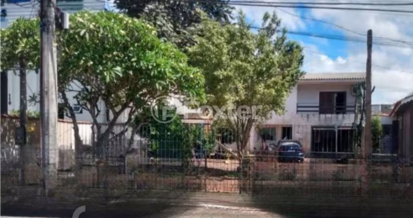 Casa com 3 quartos à venda na Rua Buttenbender, 109, Fátima, Canoas