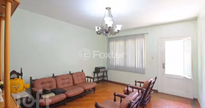 Casa com 3 quartos à venda na Rua Marechal Mesquita, 738, Teresópolis, Porto Alegre