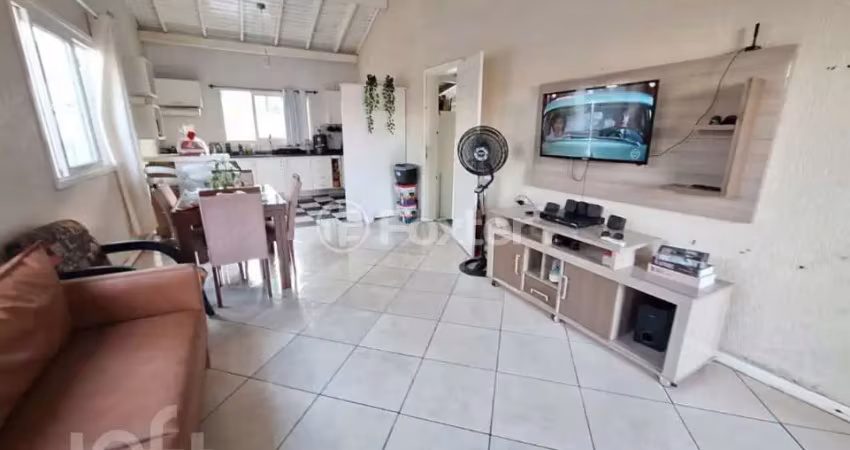 Casa com 2 quartos à venda na Rua Monteiro Lobato, 1199, Parque da Matriz, Cachoeirinha