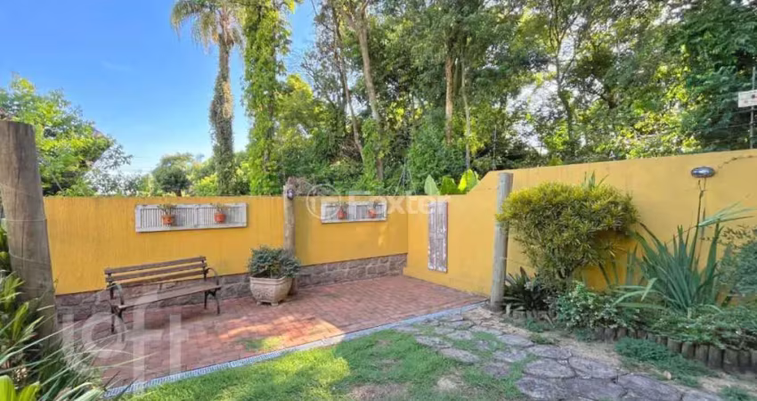 Casa com 4 quartos à venda na Rua Chiriguano, 35, Vila Assunção, Porto Alegre