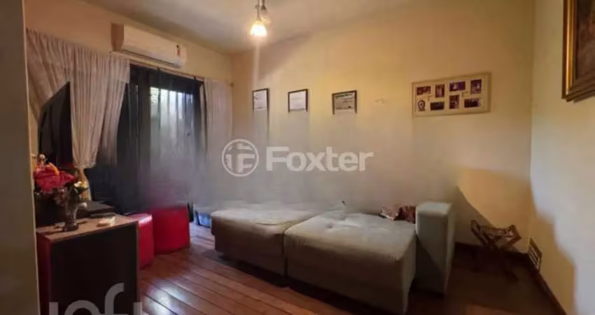 Casa com 3 quartos à venda na Rua Dário Totta, 499, Teresópolis, Porto Alegre