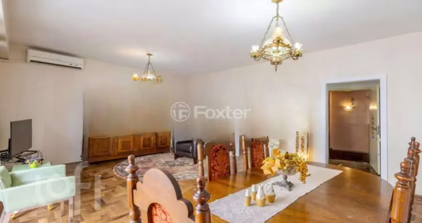 Apartamento com 3 quartos à venda na Avenida Independência, 720, Independência, Porto Alegre