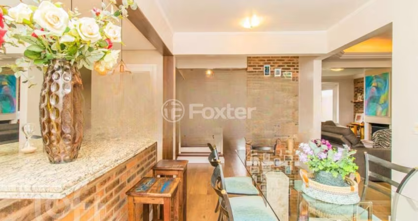 Casa com 4 quartos à venda na Rua Tocantins, 937, Lomba do Pinheiro, Porto Alegre