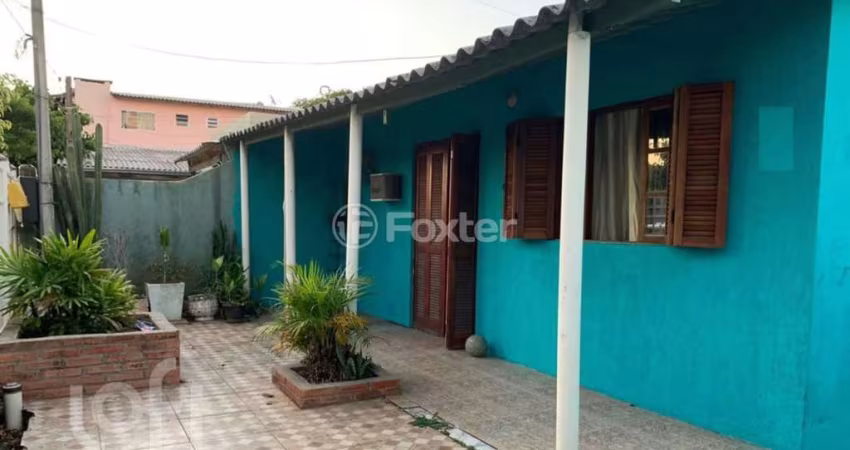 Casa com 4 quartos à venda na Quadra D Quatro B, 12, Guajuviras, Canoas
