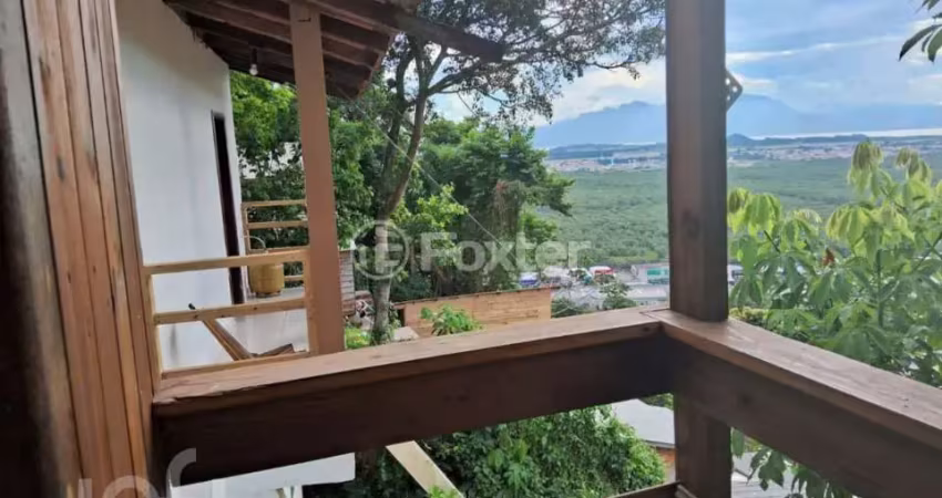 Casa com 3 quartos à venda na Servidão Manoel Inácio do Nascimento, 441, Rio Tavares, Florianópolis
