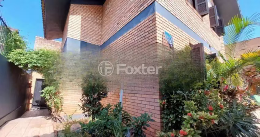 Casa com 3 quartos à venda na Rua Bento Tavares da Silva, 48, Cristo Rei, São Leopoldo