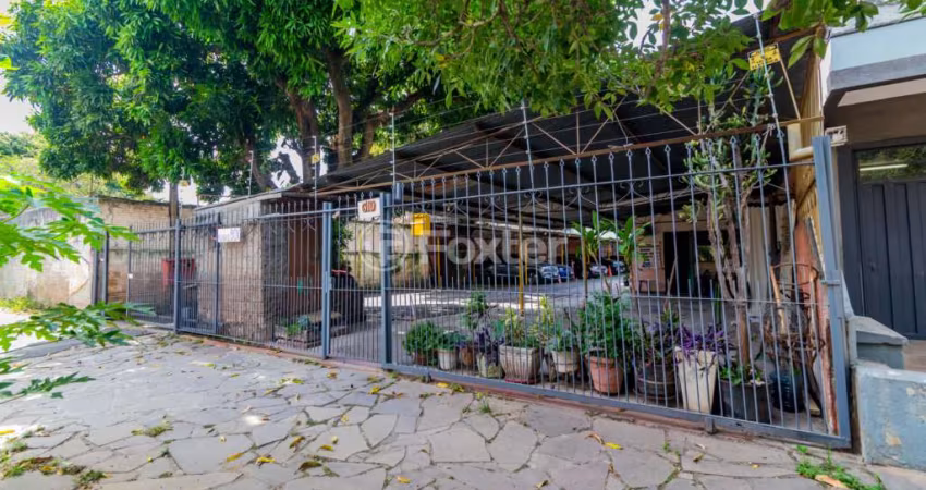 Terreno comercial à venda na Avenida Pará, 310, Navegantes, Porto Alegre