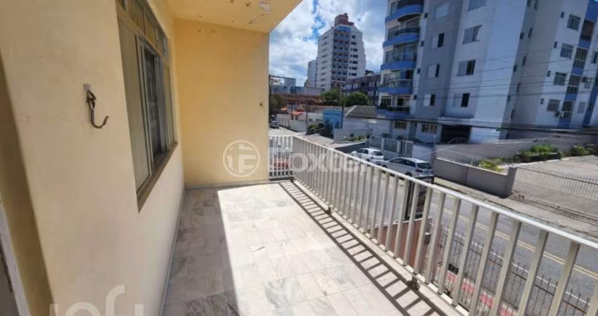 Casa com 5 quartos à venda na Rua José Cândido da Silva, 176, Balneário, Florianópolis