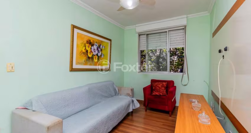 Apartamento com 3 quartos à venda na Rua dos Maias, 805, Rubem Berta, Porto Alegre