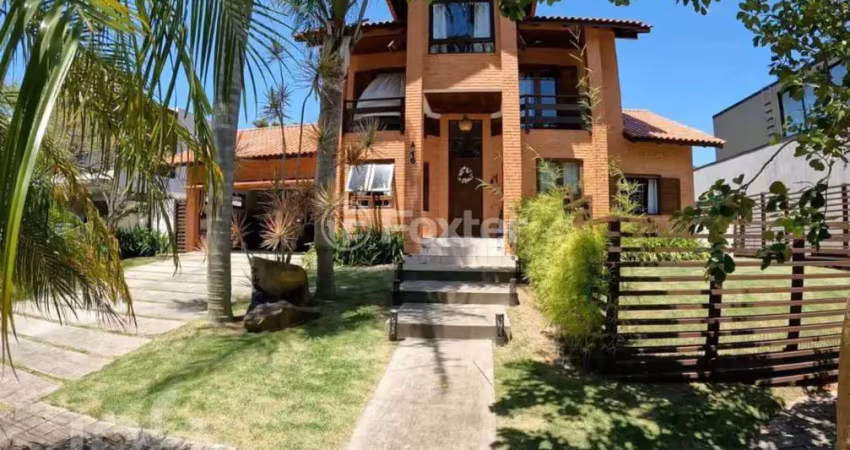 Casa em condomínio fechado com 3 quartos à venda na Rodovia Doutor Antônio Luiz Moura Gonzaga, 647, Rio Tavares, Florianópolis