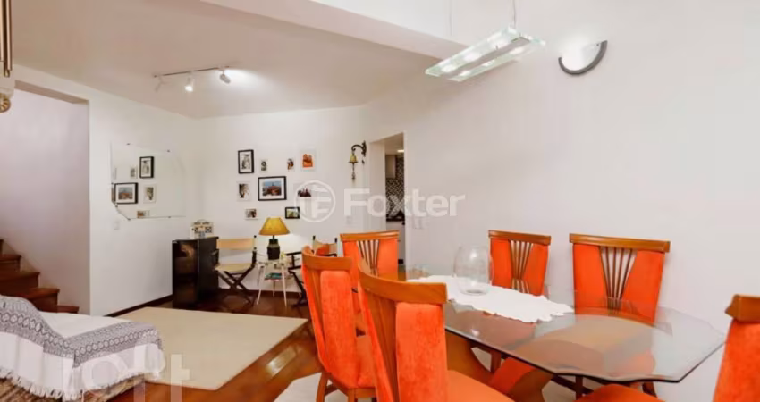 Casa com 3 quartos à venda na Rua São Francisco de Assis, 54, Santo Antônio, Porto Alegre