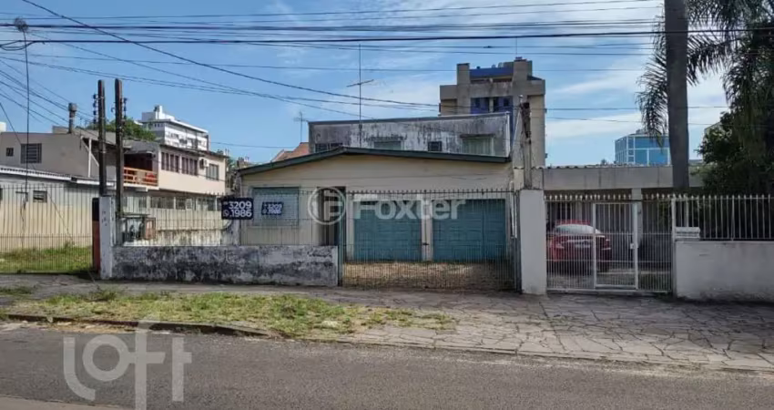 Casa com 5 quartos à venda na Travessa Professor Emeterio Garcia Fernandez, 348, Cristo Redentor, Porto Alegre