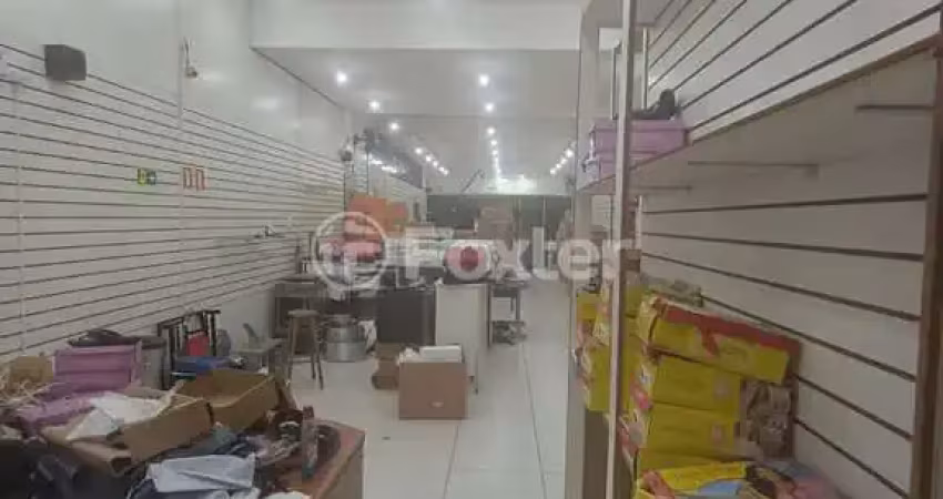 Ponto comercial com 1 sala à venda na Avenida Protásio Alves, 1055, Rio Branco, Porto Alegre