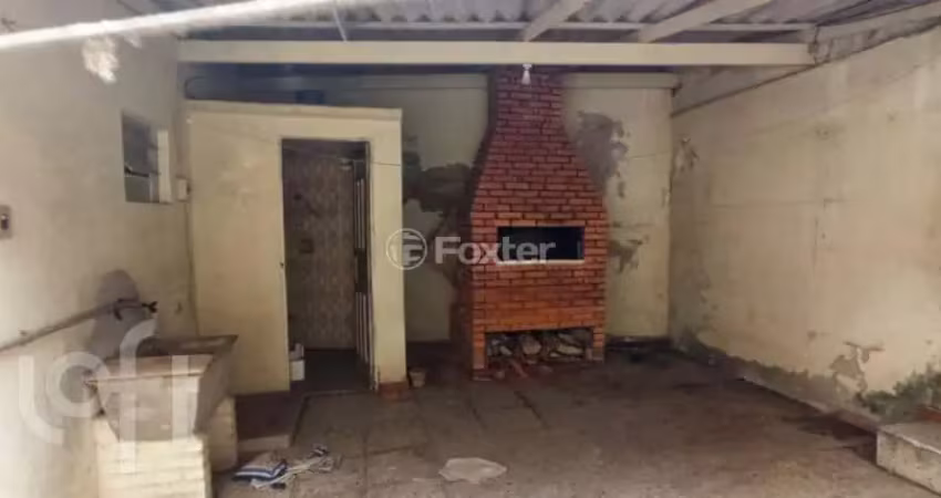 Casa com 3 quartos à venda na Viela Santa Bárbara, 29, Passo da Areia, Porto Alegre