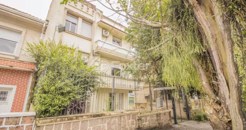 Apartamento com 3 quartos à venda na Rua Marcelo Gama, 49, São João, Porto Alegre