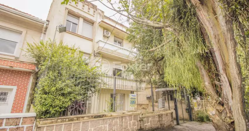Apartamento com 3 quartos à venda na Rua Marcelo Gama, 49, São João, Porto Alegre