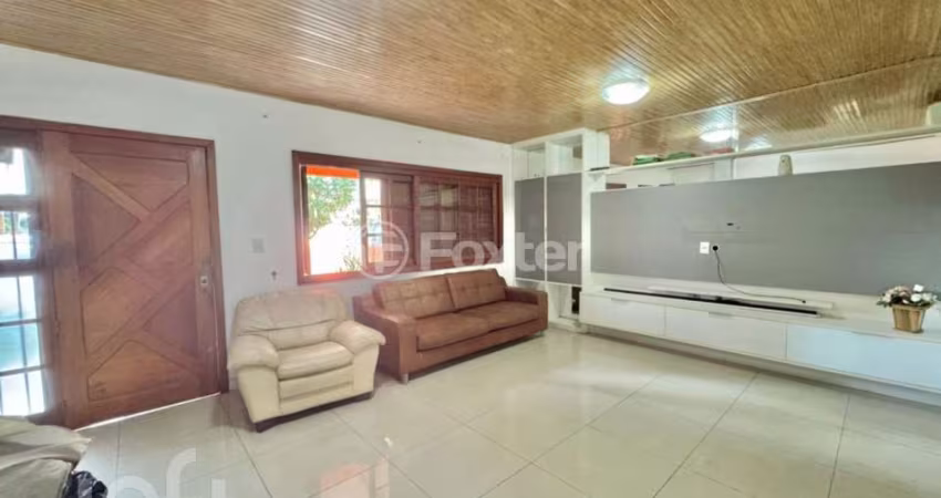 Casa com 6 quartos à venda na Rua Quaraí, 64, Niterói, Canoas