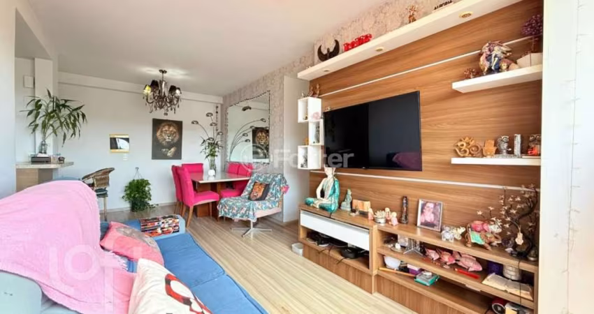 Apartamento com 3 quartos à venda na Rua Teotônia, 300, Camaquã, Porto Alegre