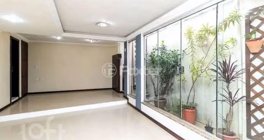 Casa em condomínio fechado com 3 quartos à venda na Avenida Cai, 255, Cristal, Porto Alegre