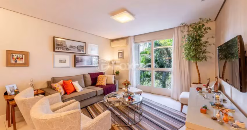 Apartamento com 3 quartos à venda na Rua Santa Terezinha, 645, Farroupilha, Porto Alegre