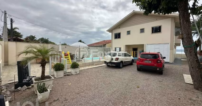 Casa com 6 quartos à venda na Rua Brigadeiro Eduardo Gomes, 3056, São Miguel (Guaporanga), Biguaçu