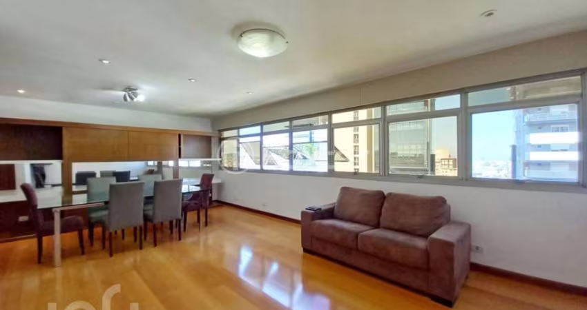 Apartamento com 3 quartos à venda na Rua Professor Cristiano Fischer, 99, Petrópolis, Porto Alegre