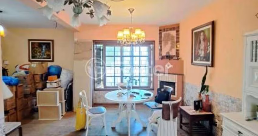 Casa com 3 quartos à venda na Rua Fortunato Della Casa, 25, Espírito Santo, Porto Alegre