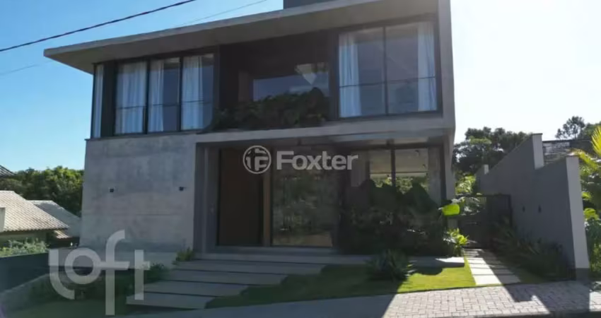 Casa em condomínio fechado com 5 quartos à venda na Avenida Pequeno Príncipe, 1277, Campeche, Florianópolis