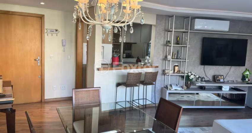 Apartamento com 3 quartos à venda na Rua Nunes Machado, 319, Azenha, Porto Alegre
