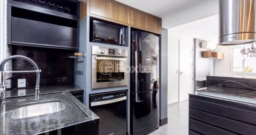 Casa com 3 quartos à venda na Avenida José Aloísio Filho, 965, Humaitá, Porto Alegre