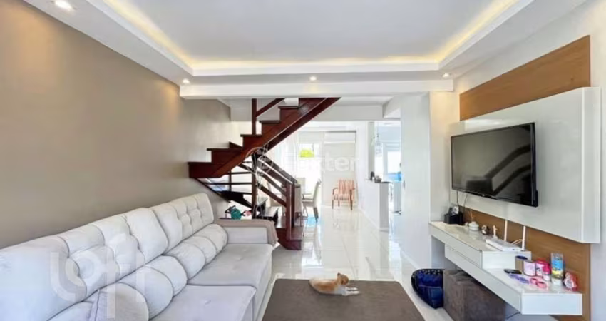 Casa em condomínio fechado com 3 quartos à venda na Avenida Edgar Pires de Castro, 2520, Hípica, Porto Alegre