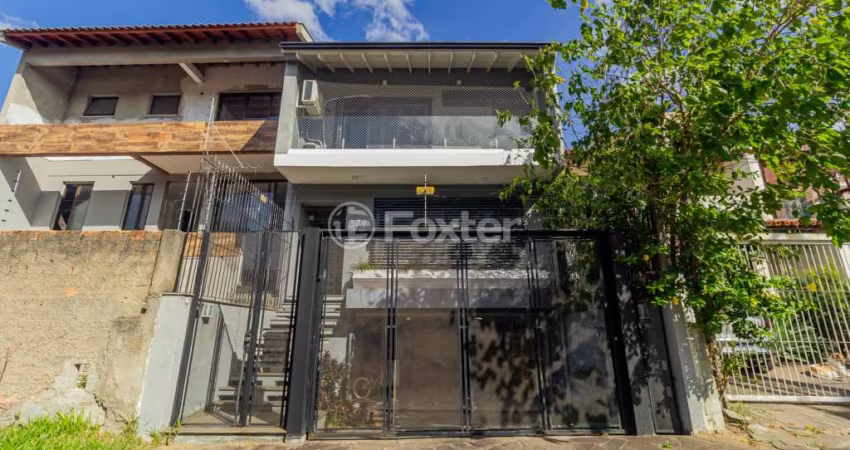 Casa com 3 quartos à venda na Rua Miracema, 379, Chácara das Pedras, Porto Alegre
