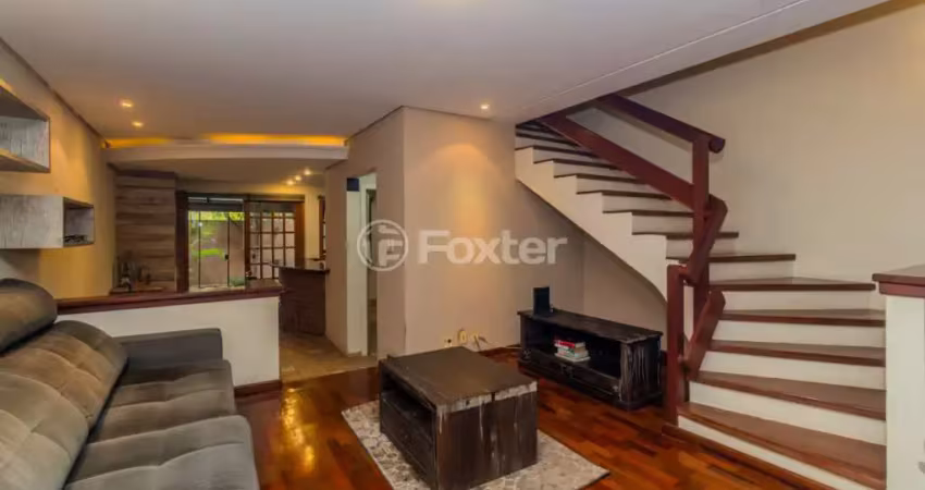 Casa em condomínio fechado com 2 quartos à venda na Avenida da Cavalhada, 6021, Cavalhada, Porto Alegre