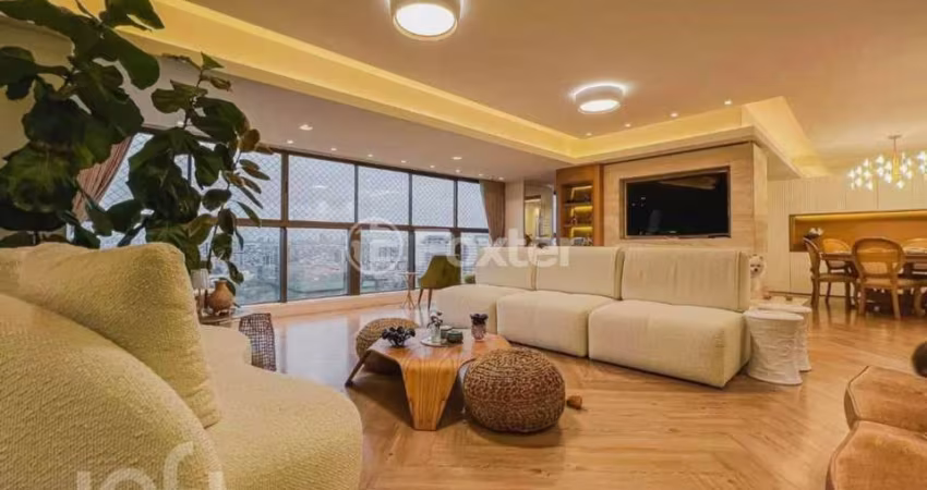 Apartamento com 3 quartos à venda na Avenida Ferdinand Kisslinger, 80, Jardim Europa, Porto Alegre