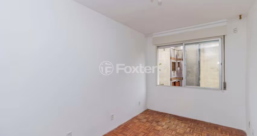 Apartamento com 2 quartos à venda na Travessa Serafim Terra, 49, Jardim Botânico, Porto Alegre