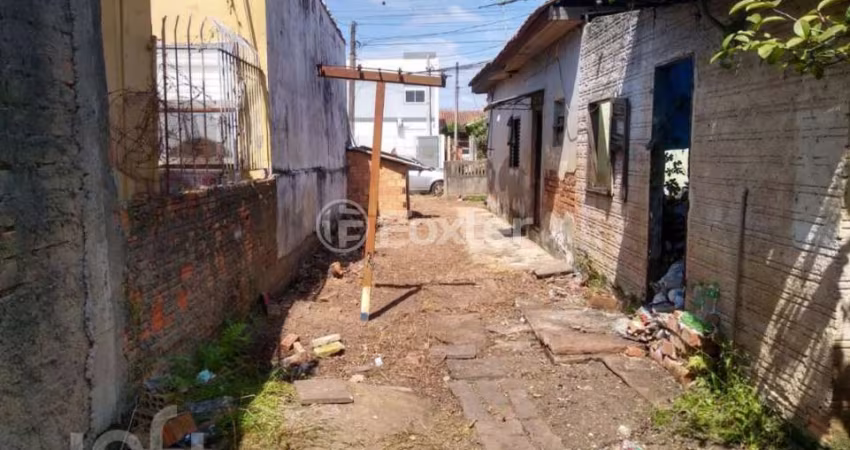 Casa com 2 quartos à venda na Rua Machadinho, 125, Rio Branco, Canoas