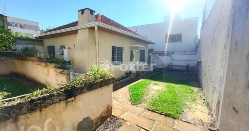 Casa com 3 quartos à venda na Rua Dona Amélia, 73, Santa Tereza, Porto Alegre