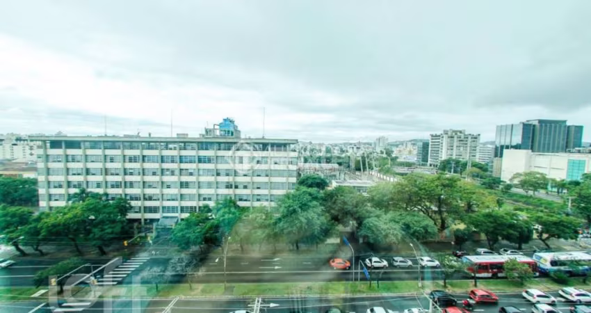 Apartamento com 1 quarto à venda na Avenida Borges de Medeiros, 2277, Centro Histórico, Porto Alegre