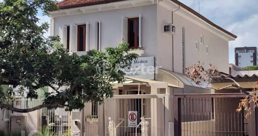 Casa com 3 quartos à venda na Rua Antenor Lemos, 56, Menino Deus, Porto Alegre