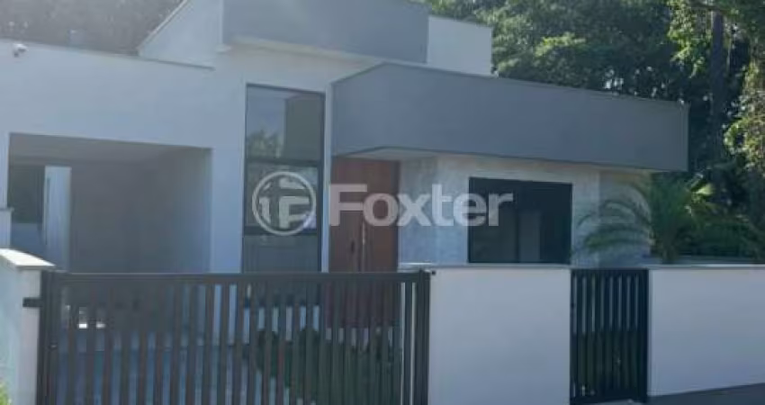 Casa com 3 quartos à venda na Rua Aveiro, 141, Forquilhas, São José
