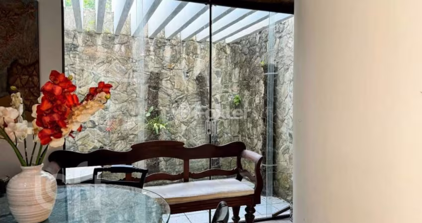 Casa com 4 quartos à venda na Rua Adolfo Gonçalves de Aguiar, 514, Itacorubi, Florianópolis