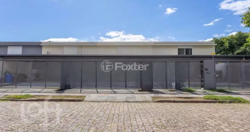 Casa com 3 quartos à venda na Rua Rodolfo Simch, 438, Jardim Lindóia, Porto Alegre