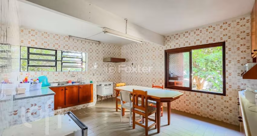 Casa com 4 quartos à venda na Avenida Benno Mentz, 782, Vila Ipiranga, Porto Alegre