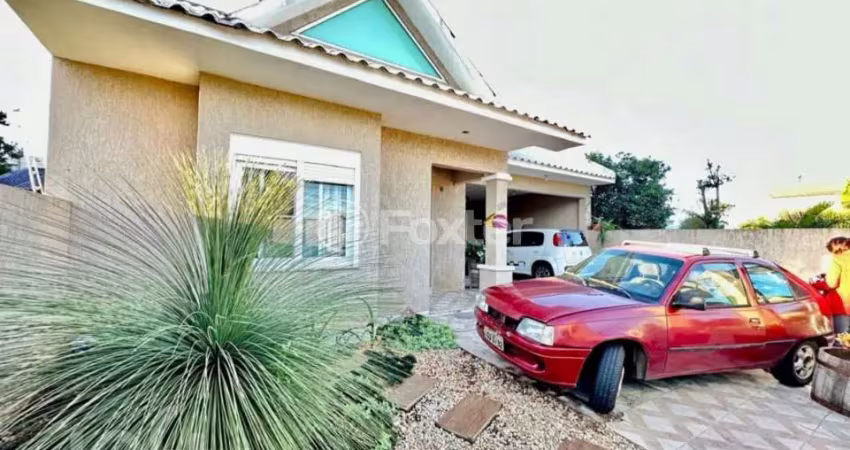 Casa com 3 quartos à venda na Rua Castro Alves, 516, Niterói, Canoas