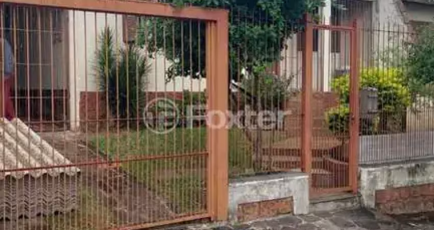 Casa com 3 quartos à venda na Rua Zeferino Dutra, 65, Passo das Pedras, Porto Alegre