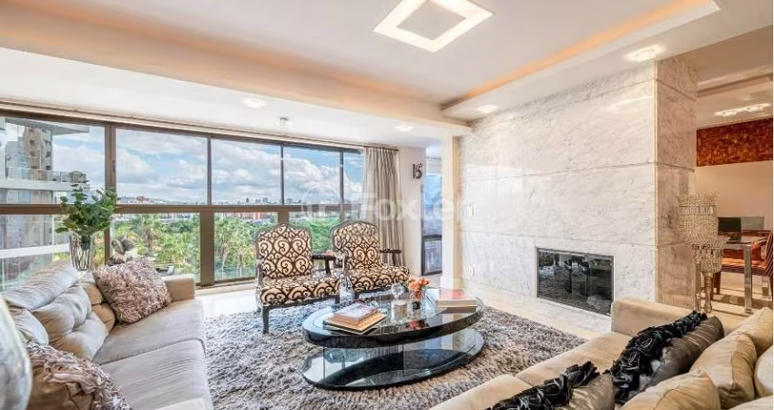 Apartamento com 3 quartos à venda na Avenida Ferdinand Kisslinger, 80, Jardim Europa, Porto Alegre