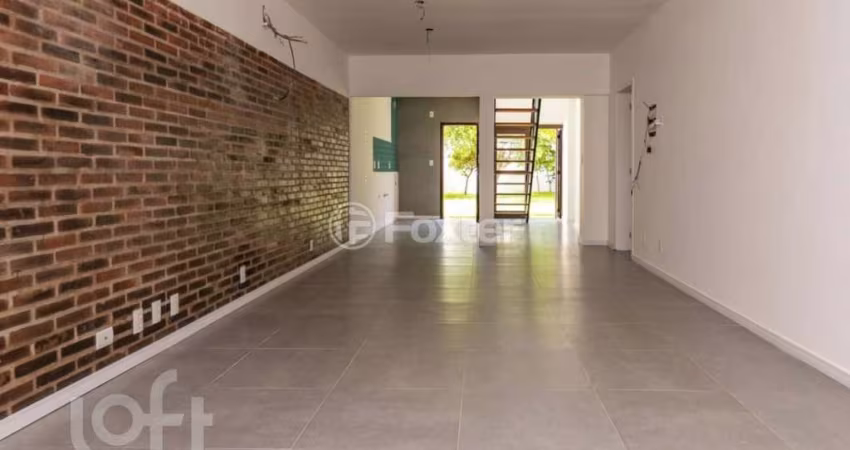 Casa com 3 quartos à venda na Travessa Alfredo Magalhães, 437, Ipanema, Porto Alegre