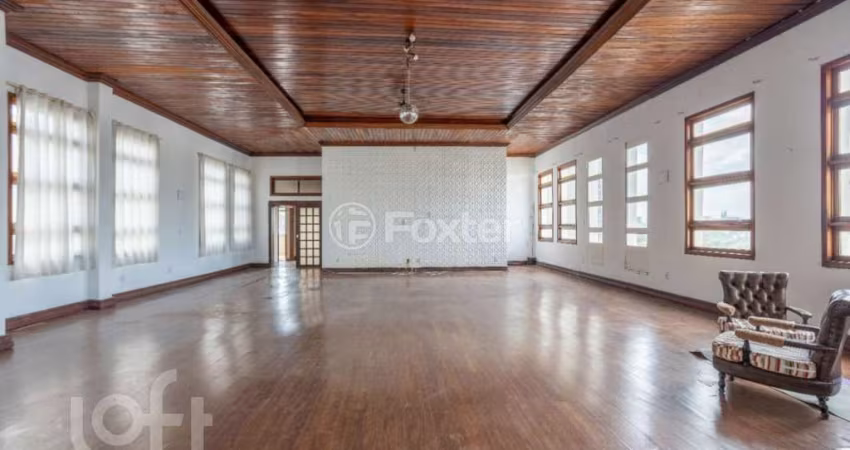 Apartamento com 4 quartos à venda na Avenida Venâncio Aires, 449, Farroupilha, Porto Alegre